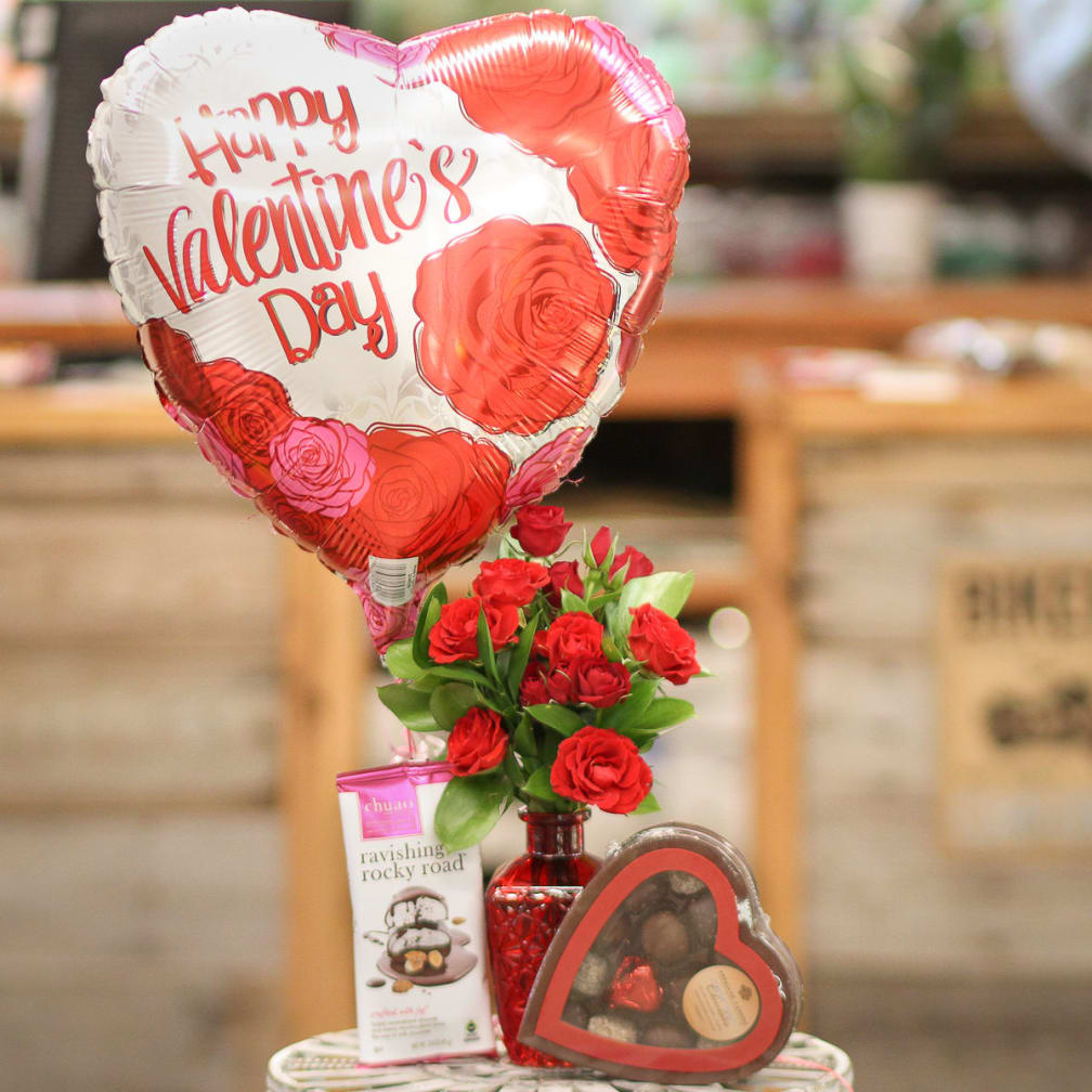 Anoka Florist Flower Delivery by Main Floral