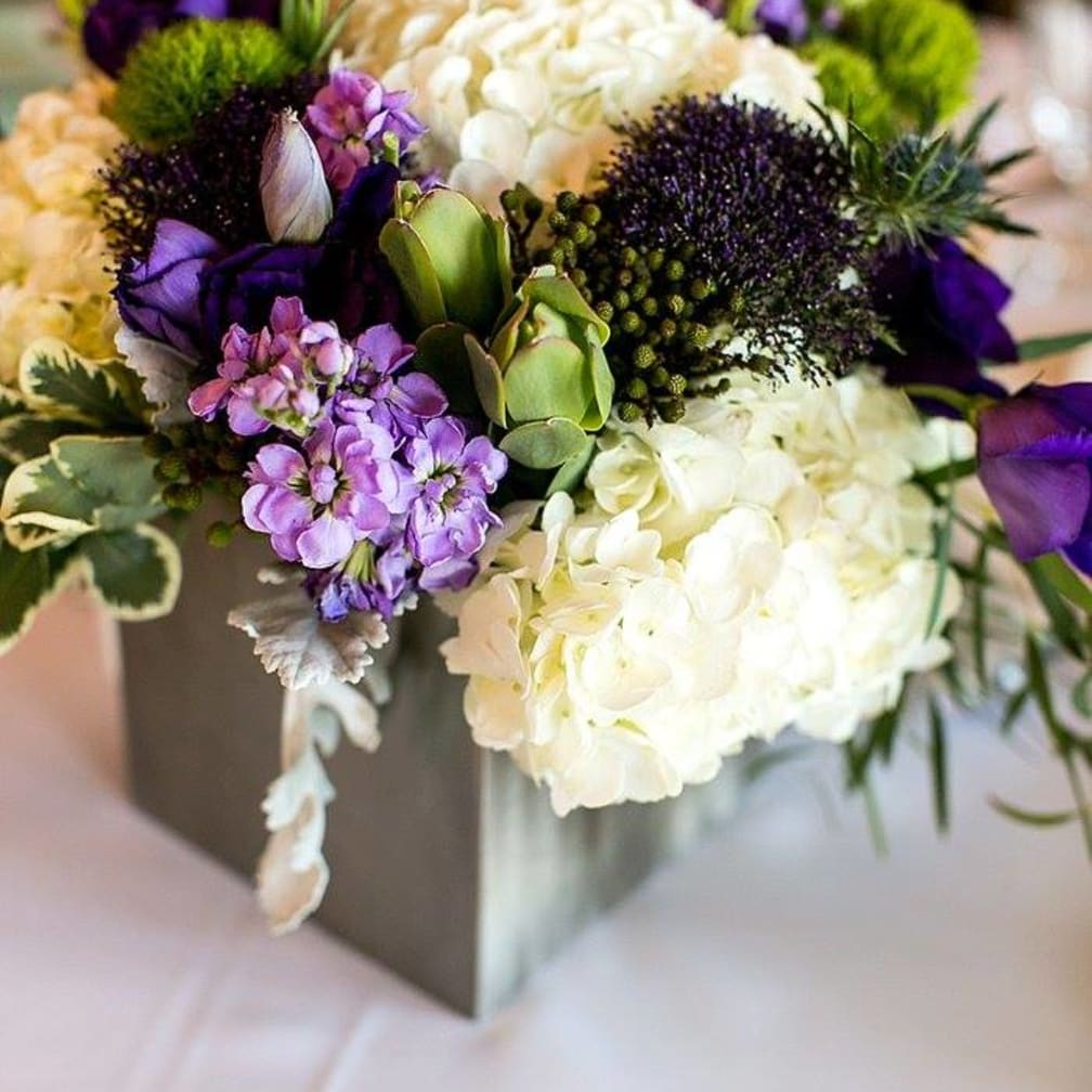 Encino Florist Flower Delivery by DB Floral Couture and DB Creativity