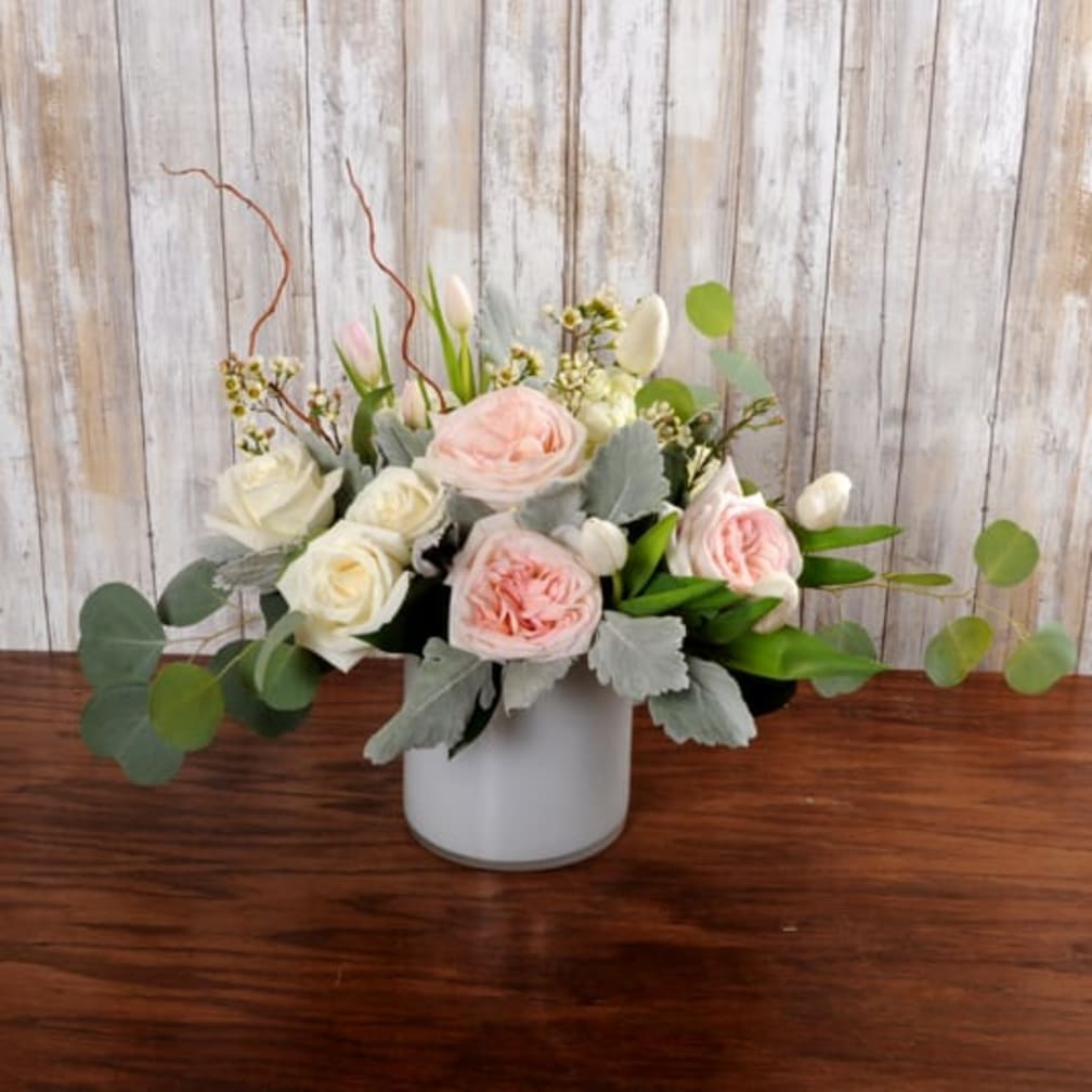 Downingtown Florist Flower Delivery by Blue Moon Florist