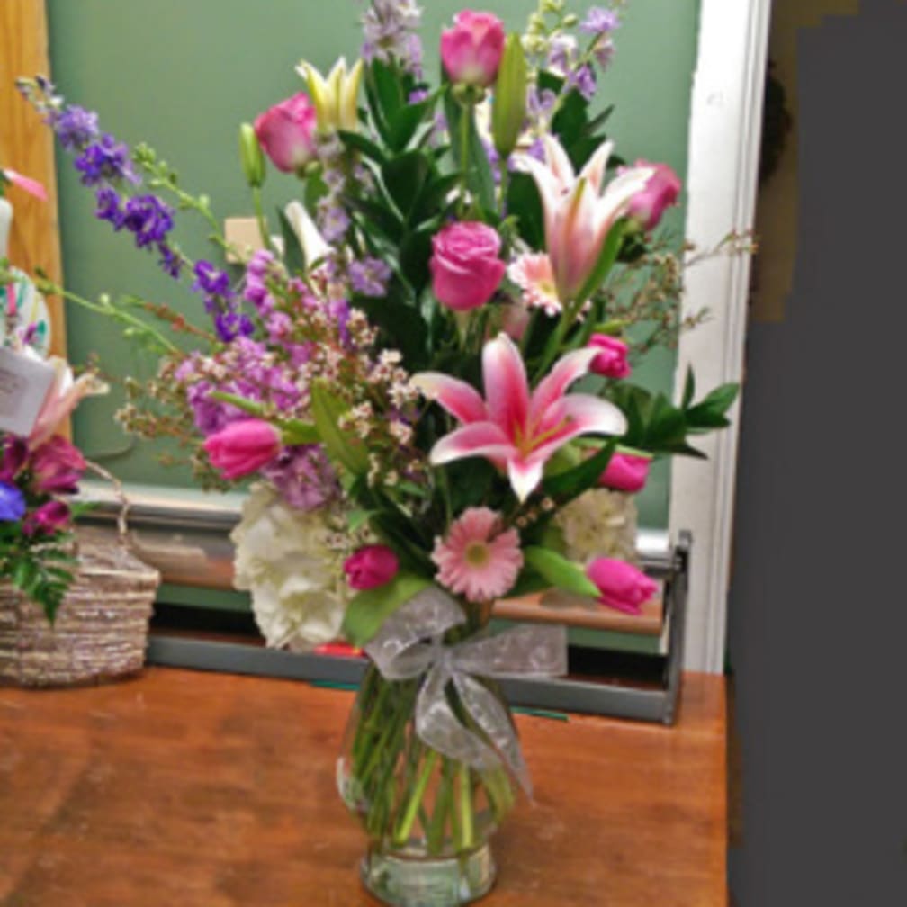 Wilmington Florist Flower Delivery by Ramones Flowers