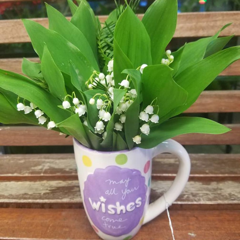 Brooklyn Florist Flower Delivery By Deja Vu Flowers