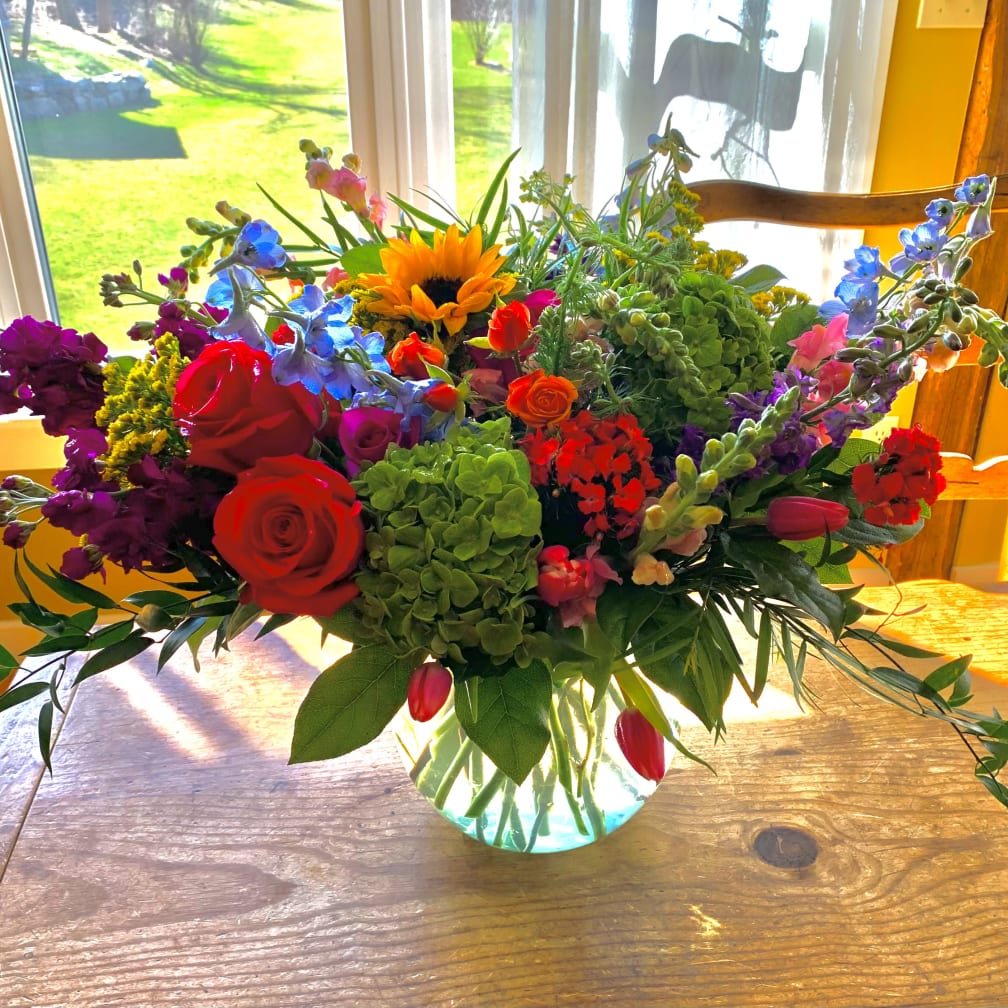 Litchfield Florist Flower Delivery by Flowers of Distinction