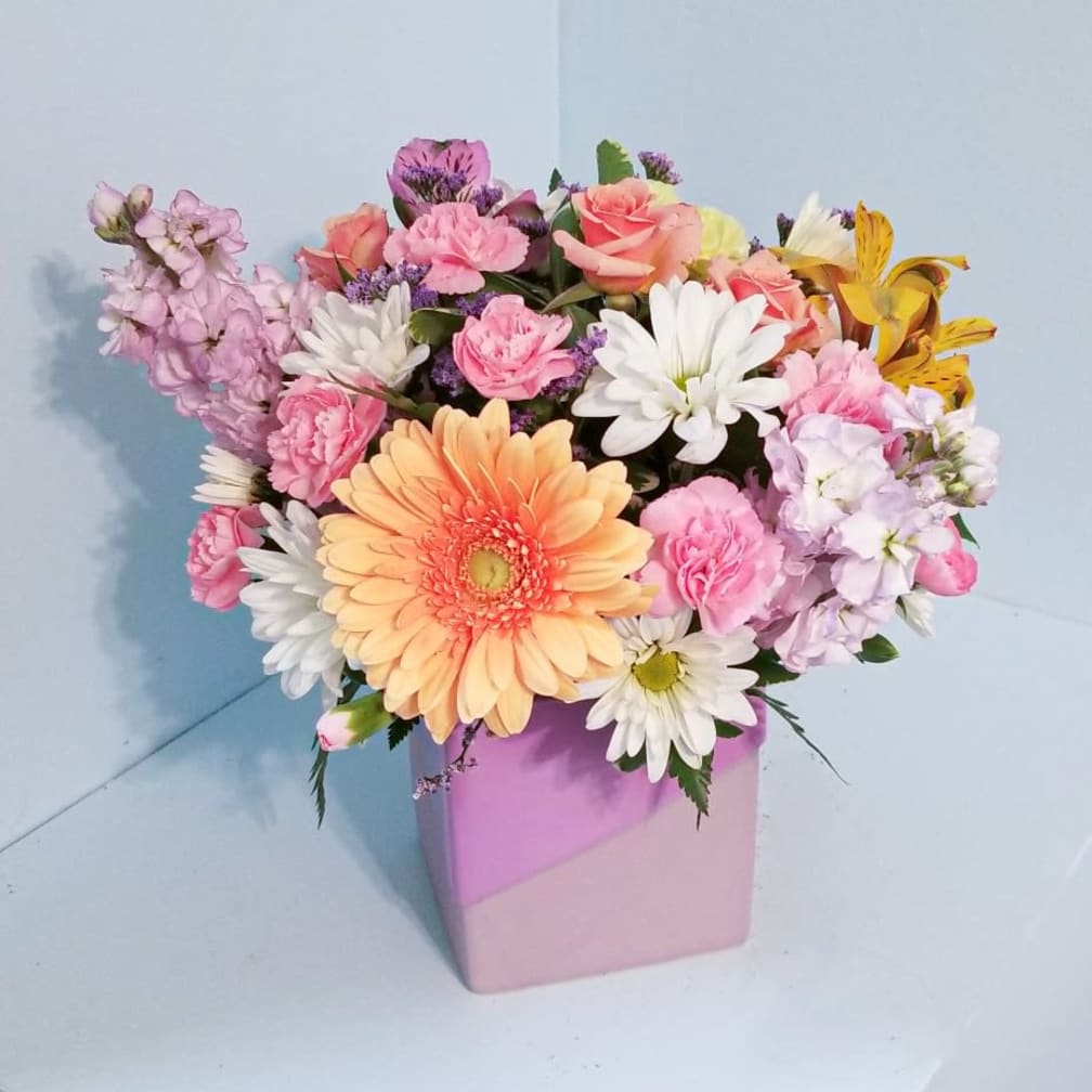 Cherry Hill Florist Flower Delivery by Jacqueline's Flowers & Gifts