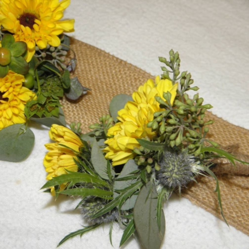 Newcastle Florist | Flower Delivery by Flowers at Louis Doe