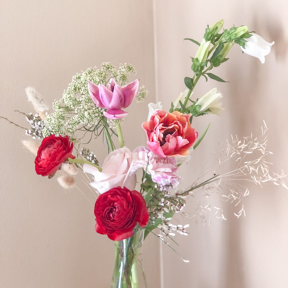 Overland Park Florist Flower Delivery By Flower House Kc