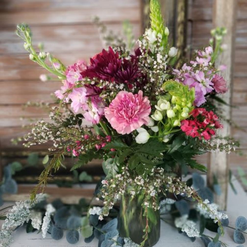 Shawnee Florist Flower Delivery by Graves Floral