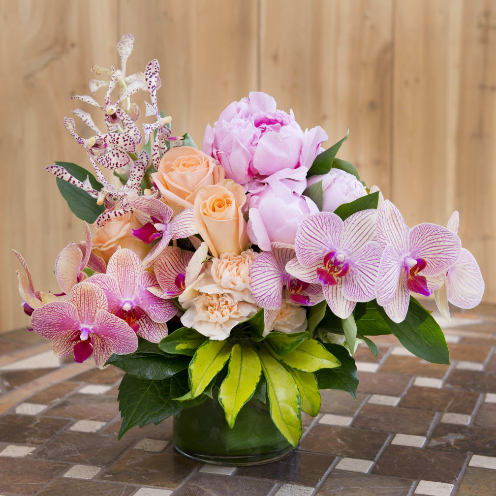 Burbank Florist Flower Delivery By The Enchanted Florist