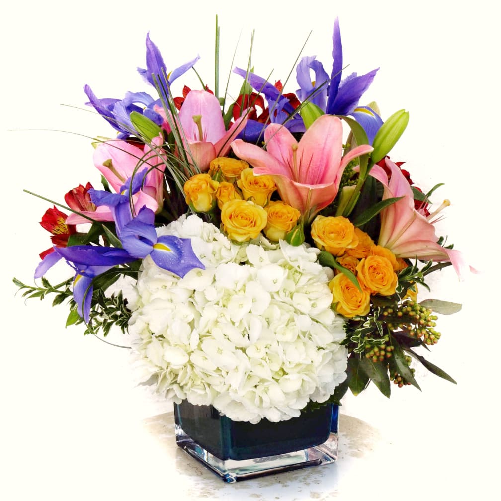 Huntington Beach Florist Flower Delivery by Huntington Flowers