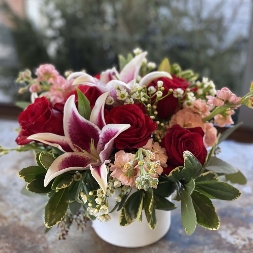 Omaha Florist Flower Delivery by Blooms