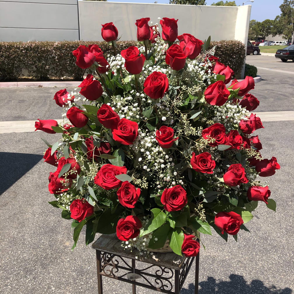 Oxnard Florist Flower Delivery by Casa Blanca Flowers
