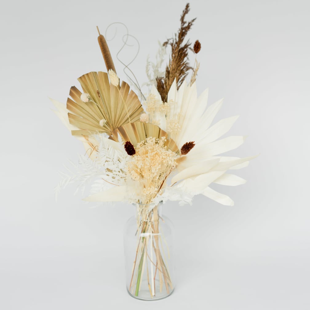 Logan Florist Flower Delivery By The Fleur Market