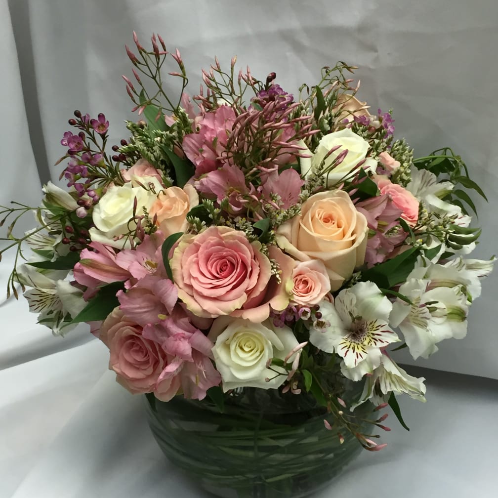 Pelham Florist Flower Delivery by Pelham Manor Florist