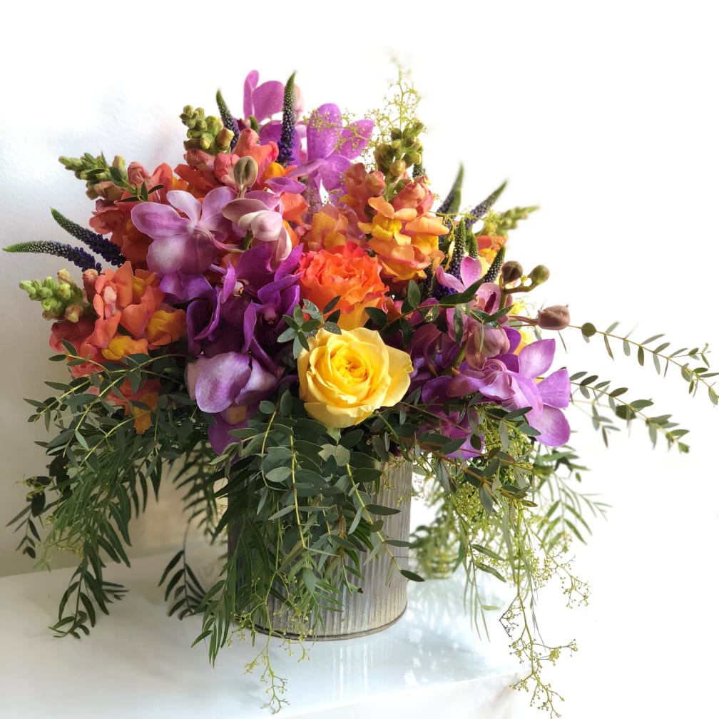 Astoria Florist Flower Delivery by Petals & Roots