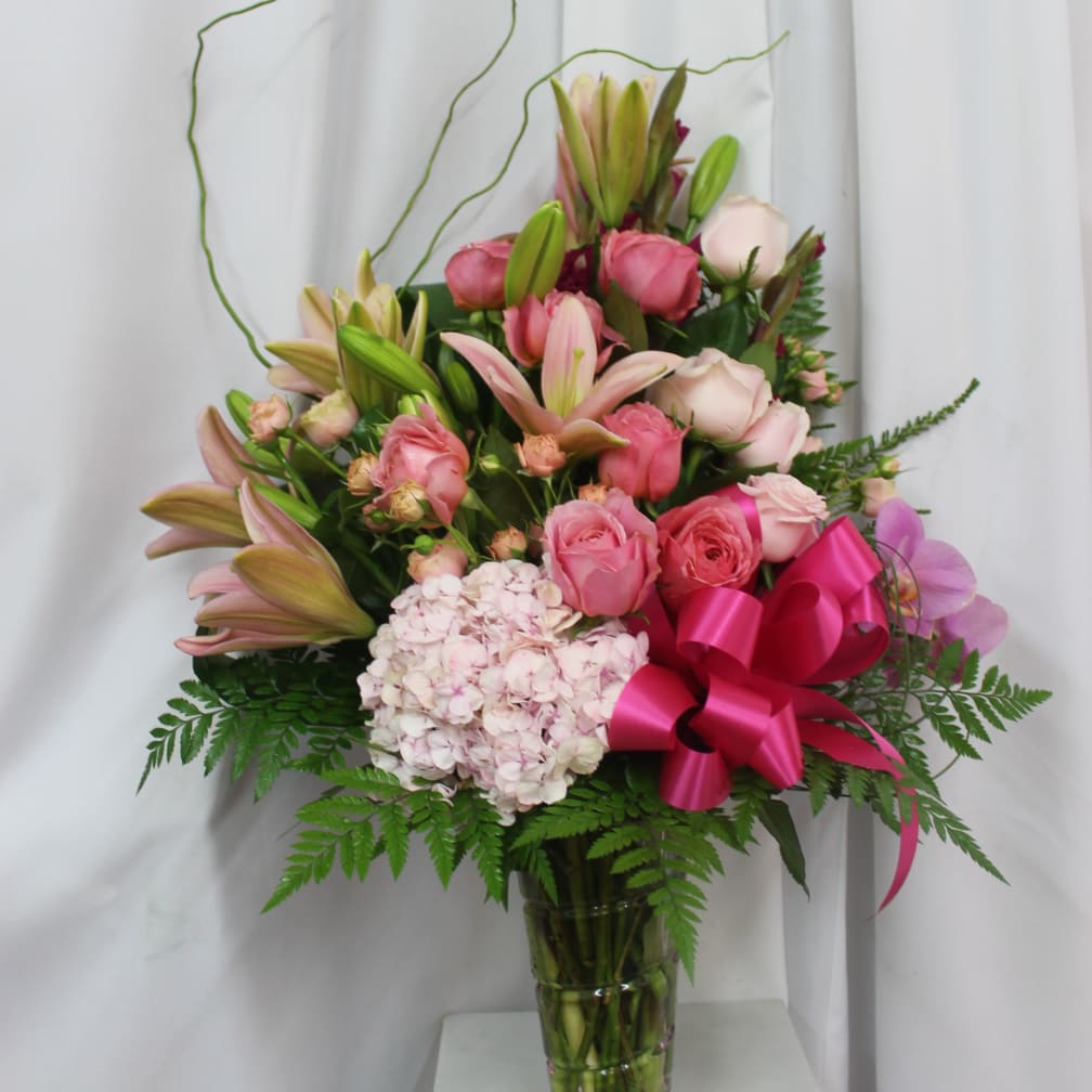Watsonville Florist Flower Delivery by D'Lily's