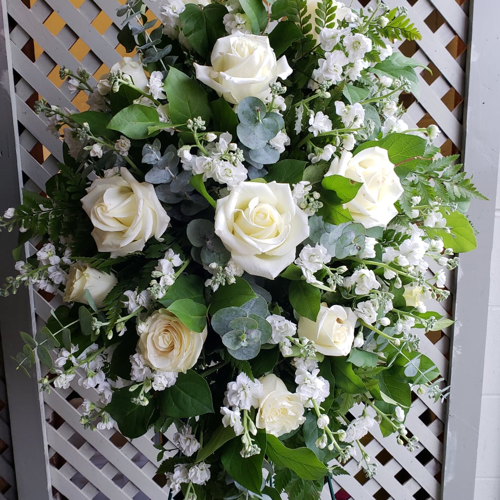Newton Florist Flower Delivery by Centre Pieces Design