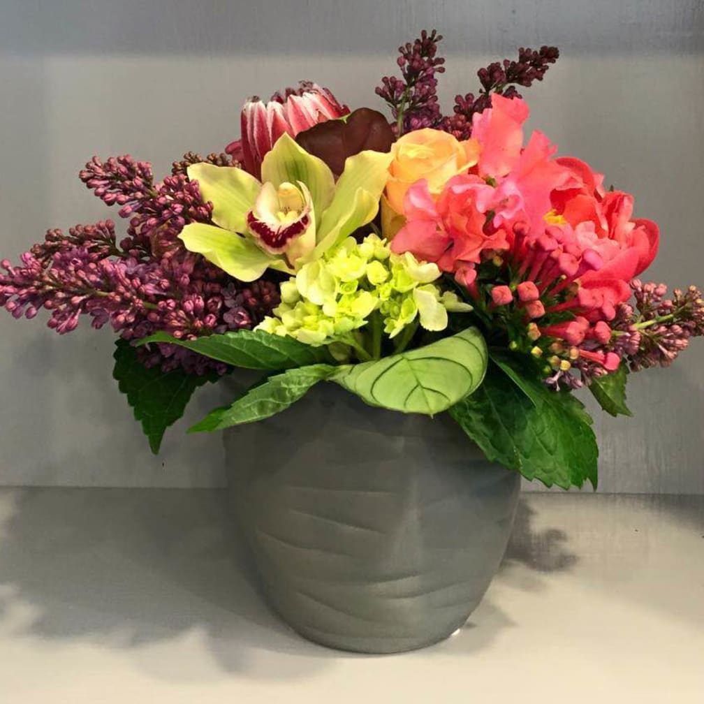 Scarsdale Florist Flower Delivery by Colonial Village Flowers