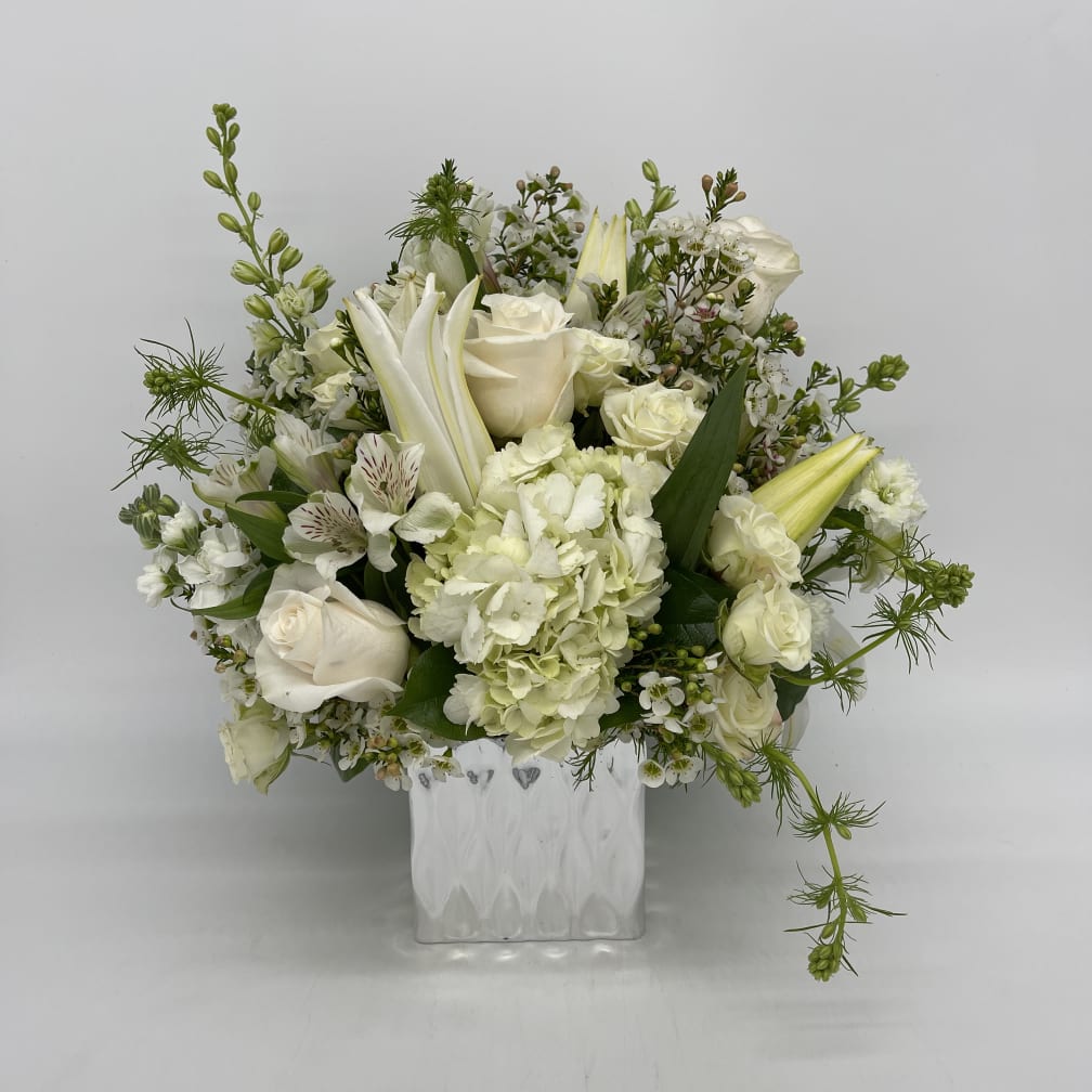 Lake Forest Florist | Flower Delivery by Lake Forest Floral ...