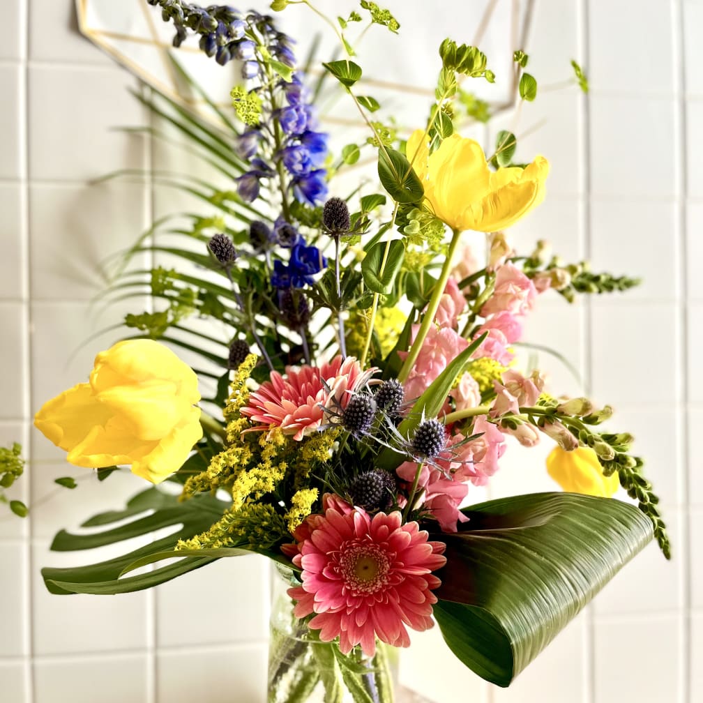 Eureka Florist Flower Delivery by Huf Floral
