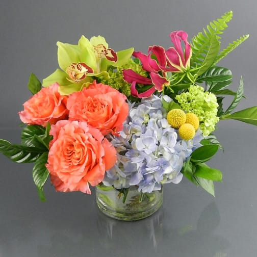 Kansas City Florist Flower Delivery By Trapp Company Faith cass, the director of the school, is a second generation florist and a member of the american institute of floral designers (aifd) the most selective and prestigious professional floral design. kansas city florist flower delivery