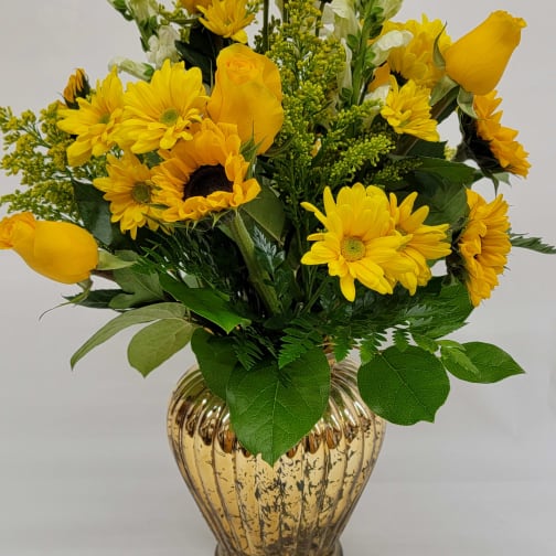 Ocean Breeze Spray By Teleflora In Saint Louis Mo Russell Florist