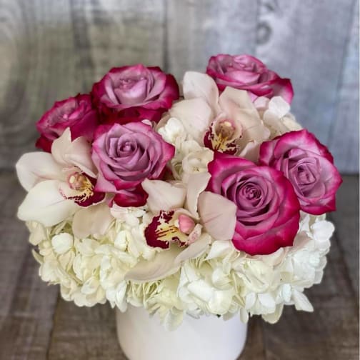 Valley Village Florist Flower Delivery By Diana S Flowers