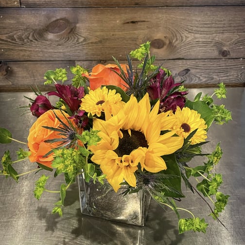 Woodbury Florist | Flower Delivery by Sweet Peas Floral