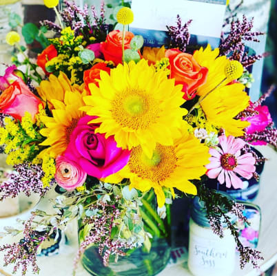 Granbury Blooms - Granbury Florist - Same Day Delivery Logo