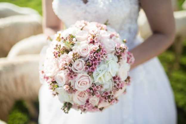 12 Types of Most Popular Wedding Flowers of All Time