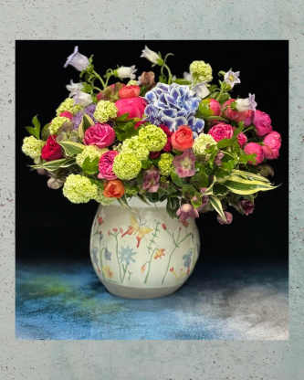 Blushing Petals: A Celebration of Elegance in Bloom