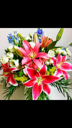 Your Richmond Hill Floral Expert Flowers By Rose