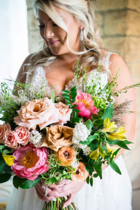 The Ultimate Wedding Flower Checklist