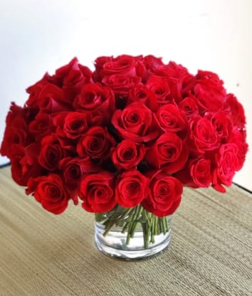 Celebrate your Anniversary in full bloom!