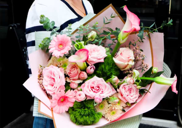 Bouquet Services