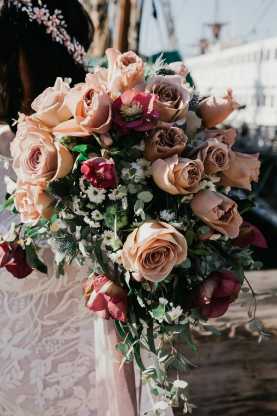 Why is it better to order flowers from a local flori