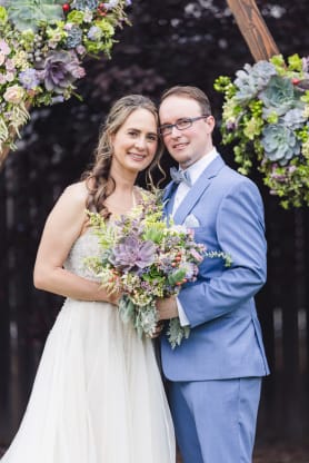 Floral Art for Backyard Wedding Venues