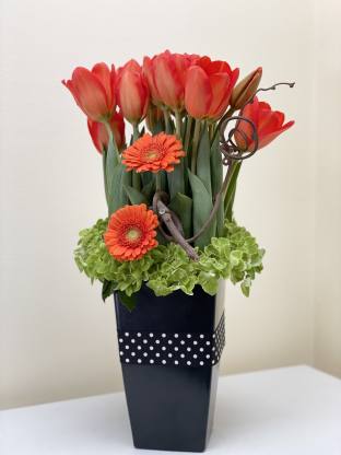 Floral orders 7 days a week.