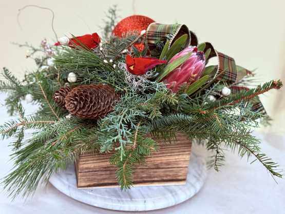 Christmas Centerpiece for Square or round table