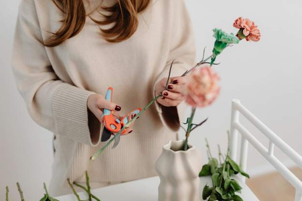 How to Keep Your Flowers Fresh Longer
