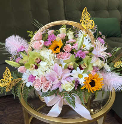 Spring Flowers and Color Trends