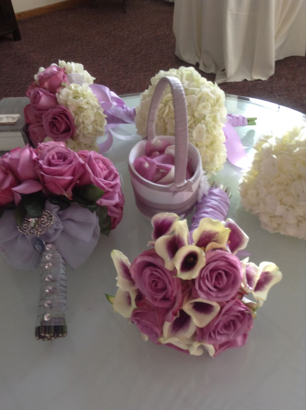 bridesmaid bouquets roses