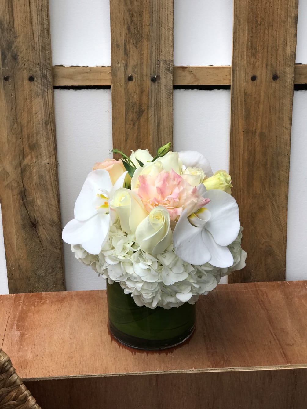 Peaches And Cream By Malibu Garden Florist Peaches And Cream By Malibu Garden Florist