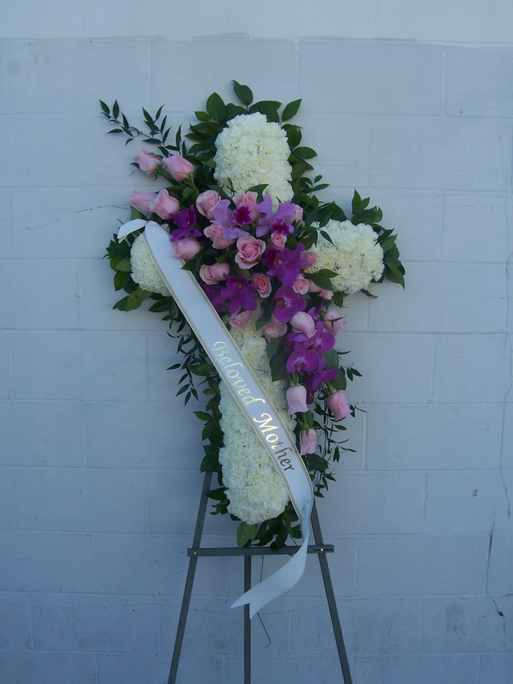 Memorial Cross By Boulevard Florist Wholesale Market