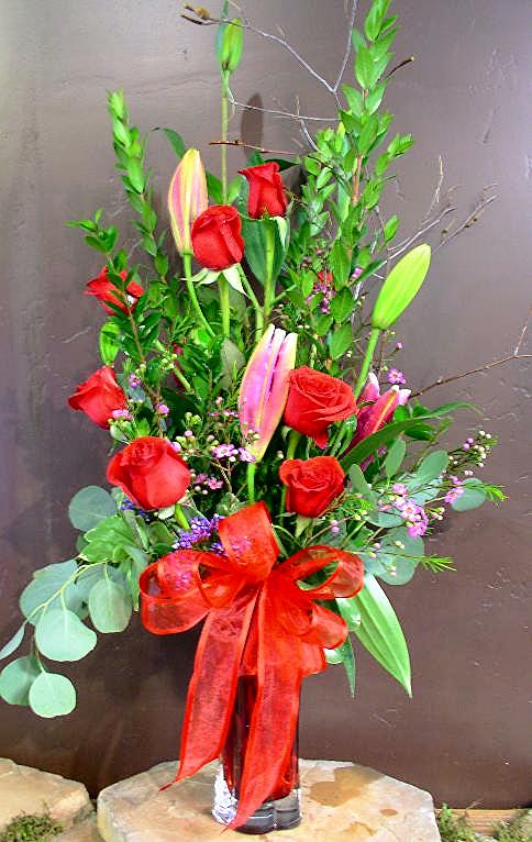 Wonderful gift with red roses and oriental lilies. Great presentation and soft