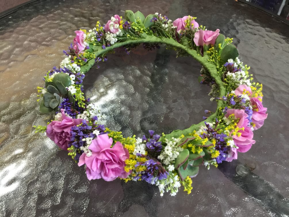 Green petals cheap flower crowns