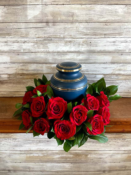 Show your everlasting love with a bouquet of Red Roses.

Call for rose