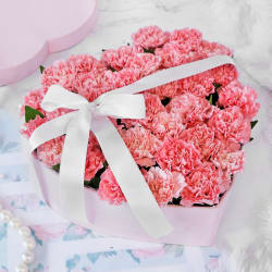 Confess love gently to the person your heart admires with the Bouquet