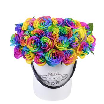 A unique box of roses that will give the wow feeling! So