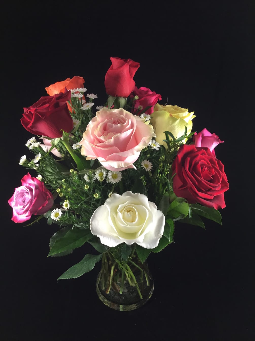 Can&#039;t decide on a rose color? How about a beautiful mix of