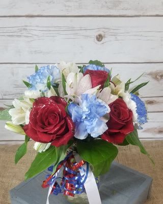 RED ROSES 
BLUE CARNATIONS
WHITE ALSTRO
MIX GREENS
