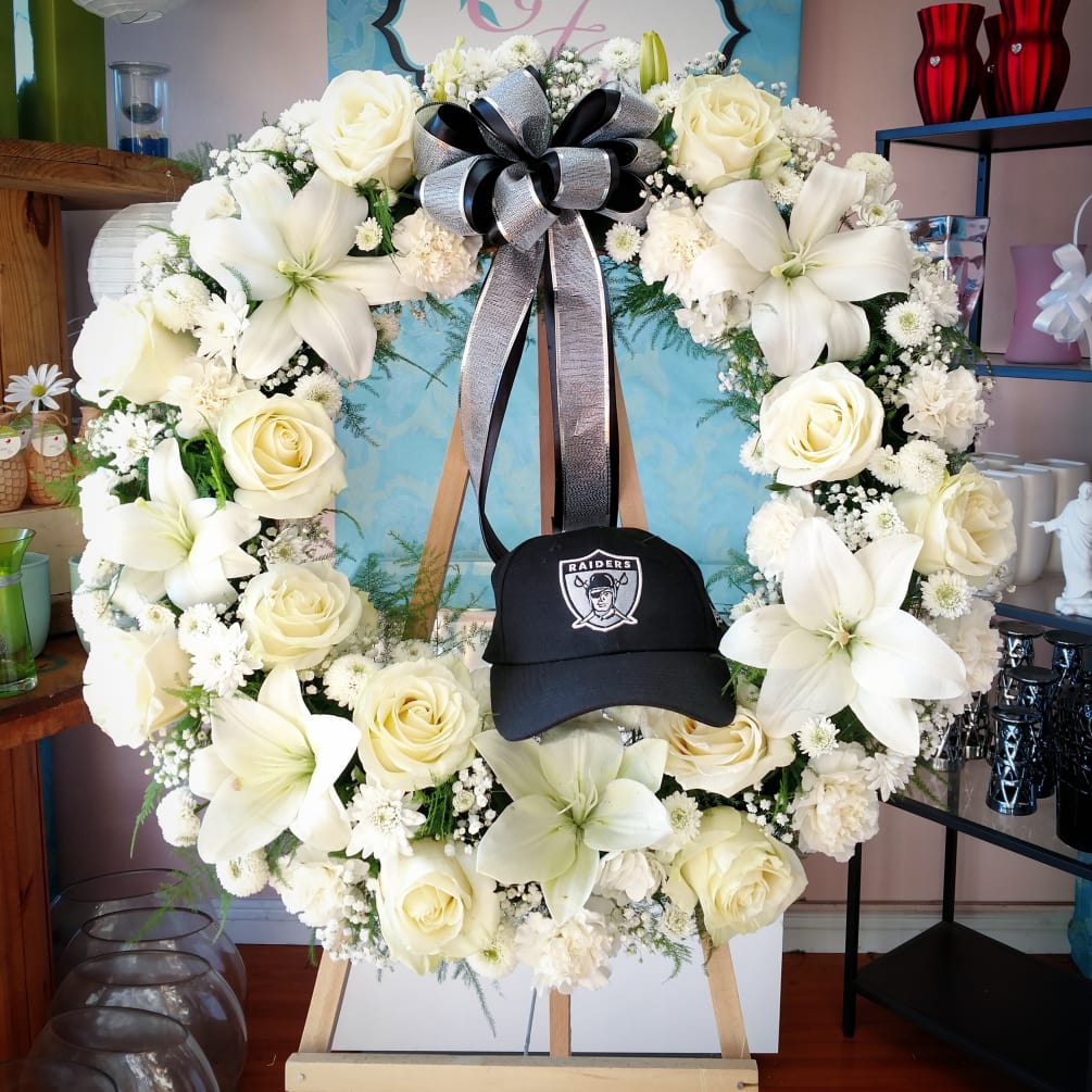 Raider Wreath With Hat by Chita's 